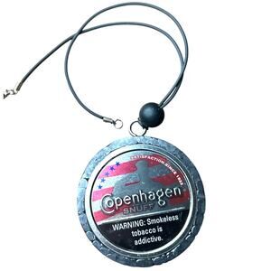 Car Freshie Copenhagen Lid with White Sandalwood and Smoke Fragrance 3"